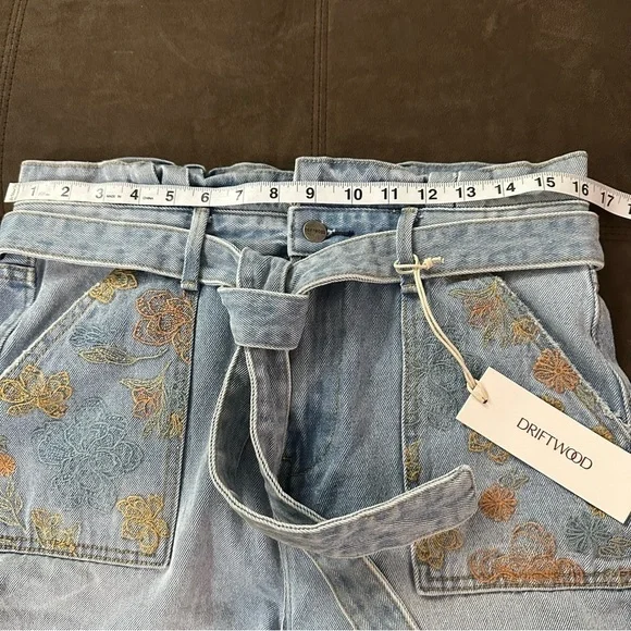 Driftwood Paperbag Denim Shorts Size 29 NWT - Picture 8 of 10